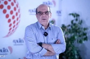 روایت عباس عبدی از واقعیت نامگذاری اسامی فرزندان؛ در یک کلاس ژیمیناستیک ۳۵ نفره حتی یک نام مذهبی نبود چه برسد به نام زهرا و فاطمه