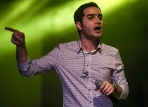 ماجرای پرچم بحرین در کنسرت محسن یگانه روشن شد ماجرای پرچم بحرین در کنسرت محسن یگانه روشن شد