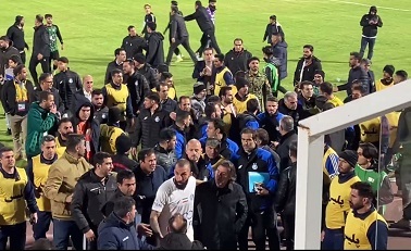 درگیری عجیب ساپینتو و رحمتی بعد از سوت پایان! (عکس) درگیری عجیب ساپینتو و رحمتی بعد از سوت پایان! (عکس)