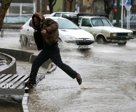 وضعیت هوای فردا تهران / رگبار پراکنده باران در تهران وضعیت هوای فردا تهران / رگبار پراکنده باران در تهران