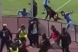 تیراندازی و ۱۷ اخراجی؛ نتیجه درگیری باورنکردنی در فوتبال بولیوی (ویدئو)